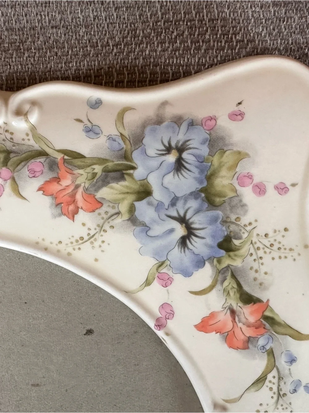 Vintage Floral Ceramic Oval Picture Frame - Pastel Blue & Pink Flowers